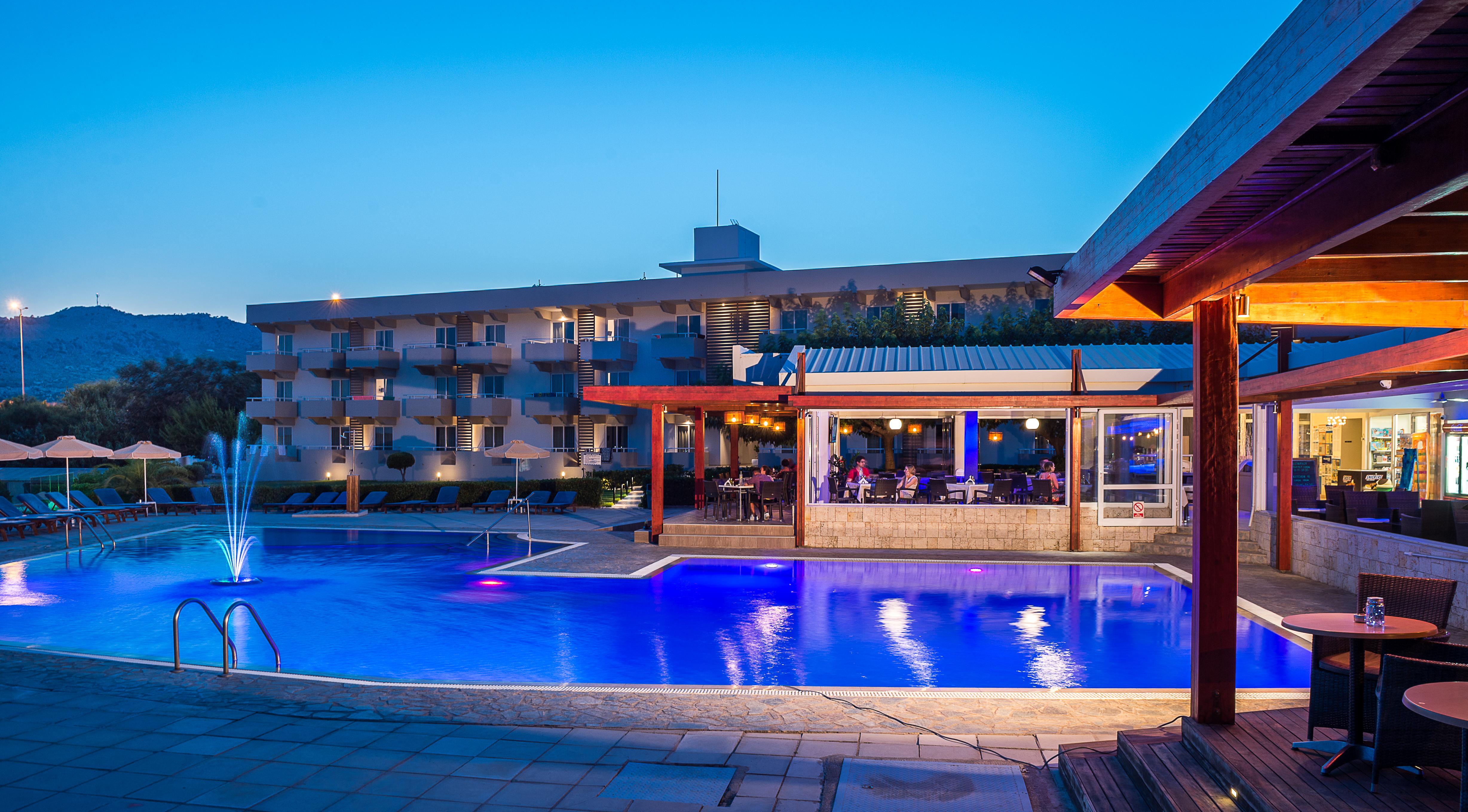 Zoes Hotel & Suites Faliráki Kültér fotó